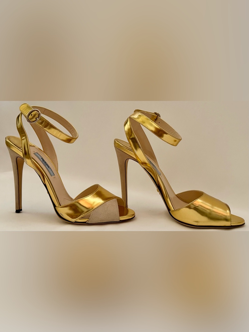 Prada Platino Metallic Gold Leather Suede Ankle Strap Sandals Heels 37.5 Italy